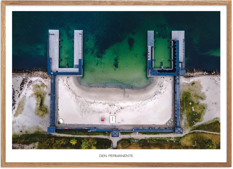 Den Permanente - Bred Plakat - Plakatsnedkeren